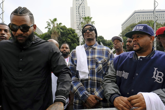Rappers-Gang Summit